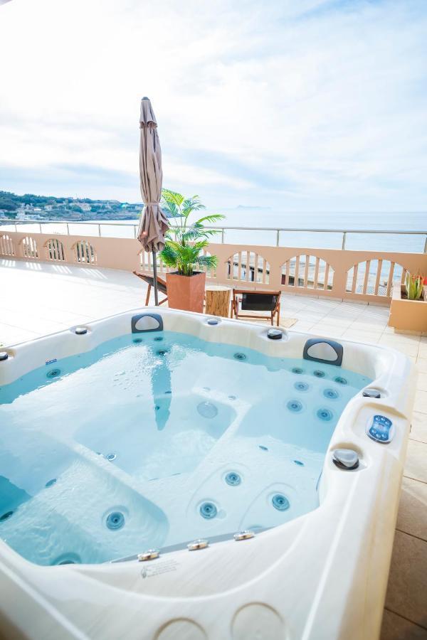 Thea - Rooftop Seaview Jacuzzi Rethymno Exterior foto